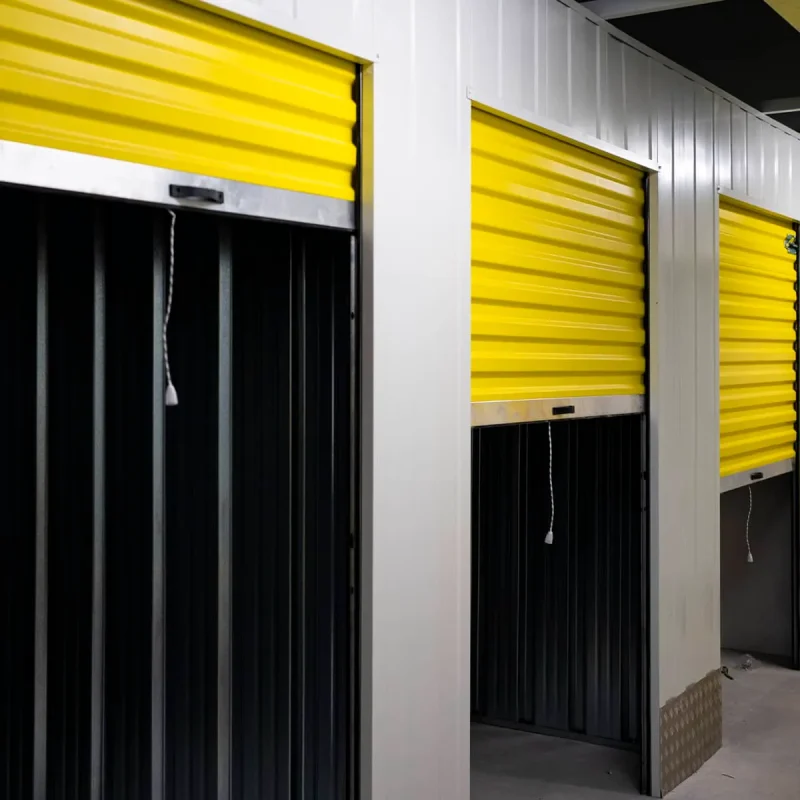interior de trasteros individuales